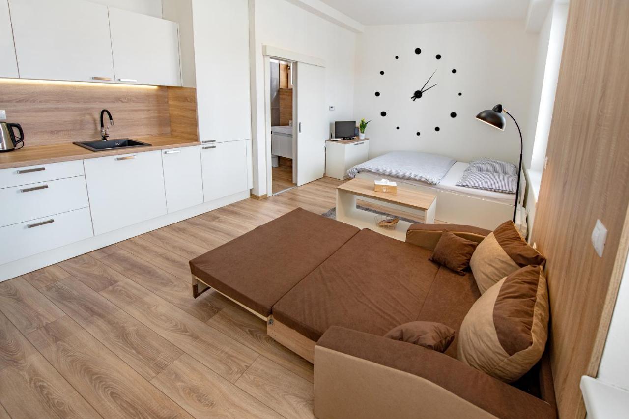 Soho Apartment Pisek  Ngoại thất bức ảnh