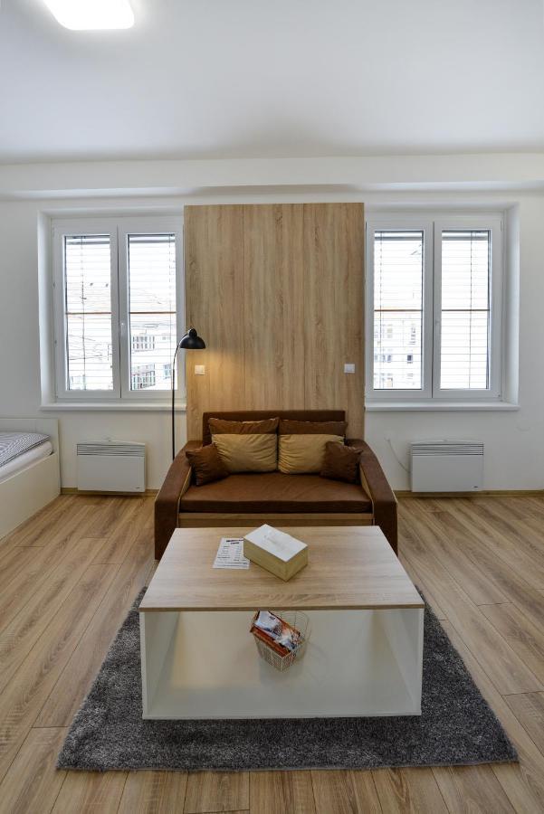 Soho Apartment Pisek  Ngoại thất bức ảnh